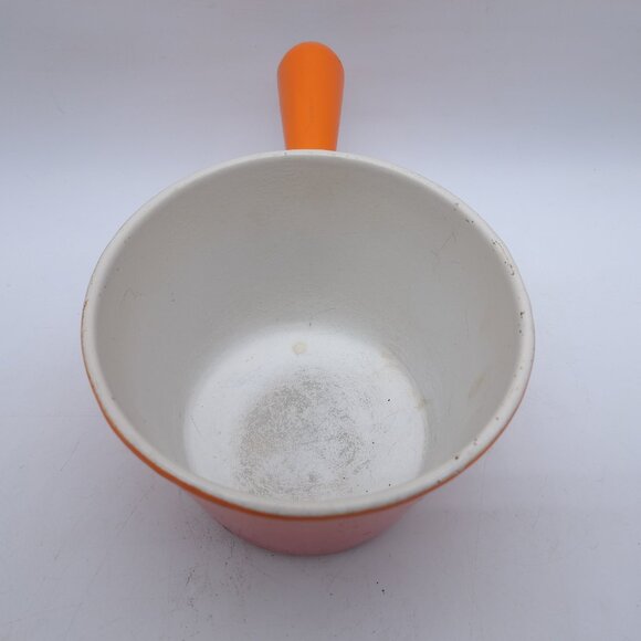 Le Creuset Fondue Iron Pot with Lid - Picture 6 of 10